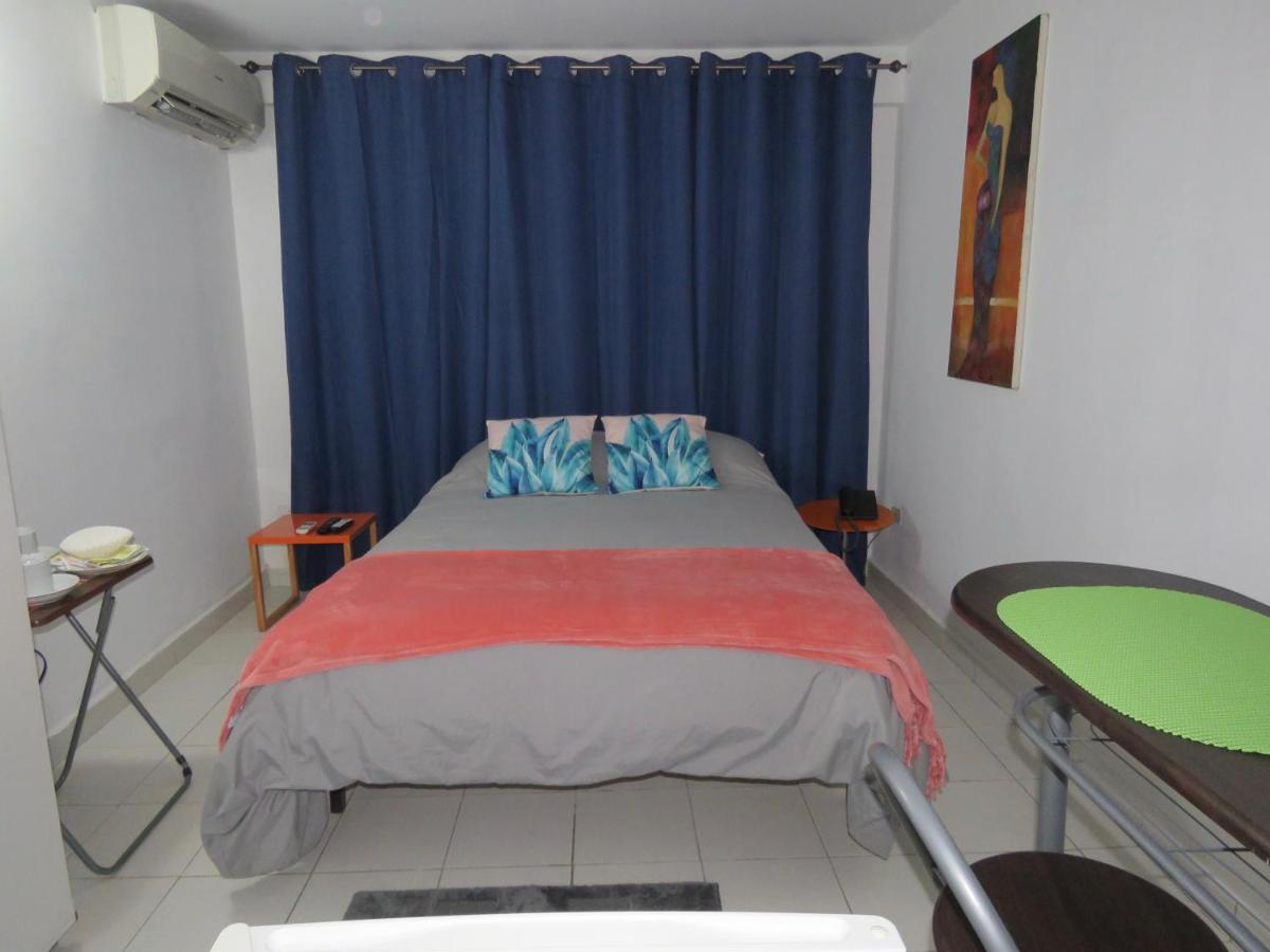Serenade Lodging Rooms Panama  Extérieur photo